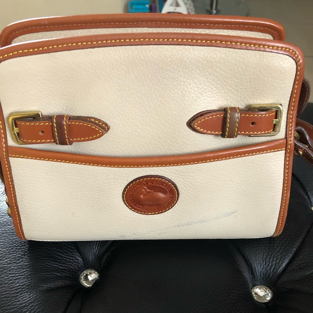 Vintage Dooney & Bourke purse